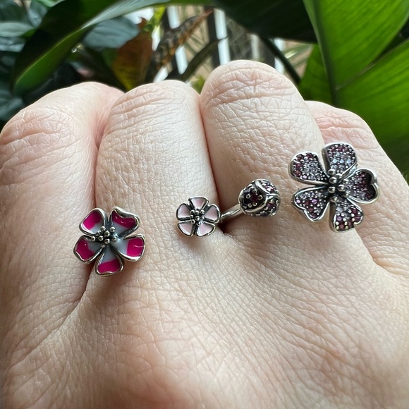 Peach Blossom Flowers Silver Double Ring - Size 8/9.5 - Picture 8 of 14